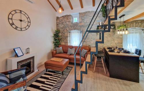Sveta Nedelja House | Stunning Home In Nedescina