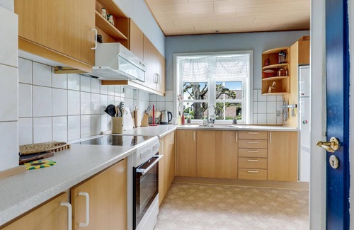 Østermarie House | Stunning home in østermarie with WiFi