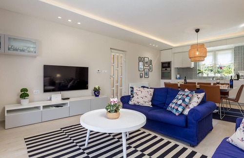 Dobrinj House | Stunning home in Polje with WiFi