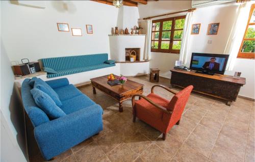 Pomos House | Stunning Home In Pomos With Wifi