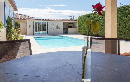 Puisserguier House | Stunning Home In Puisserguier