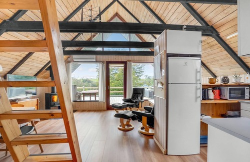 Floutrup House | Stunning home in Roslev with WiFi