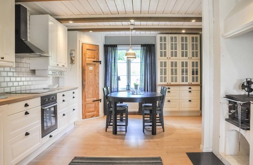 Skillingsfors House | Stunning home in Skillingsfors