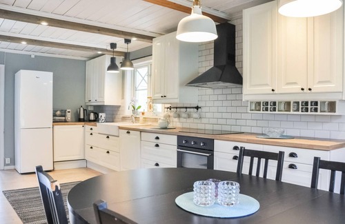 Skillingsfors House | Stunning home in Skillingsfors