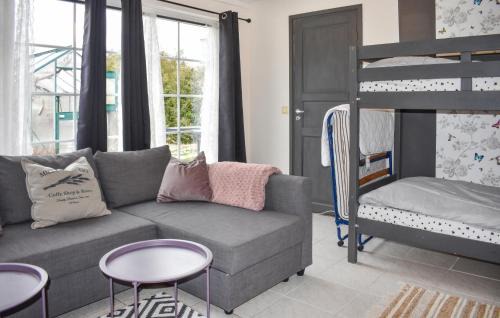 Skillinge House | Stunning Home In Skillinge With Wifi