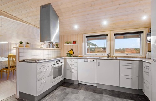 Skaven Strand House | Stunning home in Tarm with WiFi