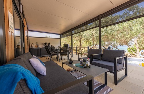 Tkon House | Stunning home in Tkon