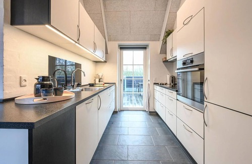 Øhuse House | Stunning home in Ulfborg with sauna