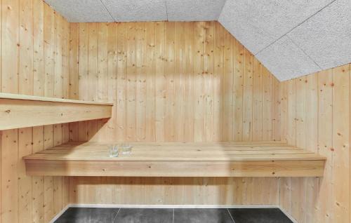 Husby House | Stunning Home In Ulfborg With Sauna
