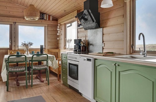Vestervig House | Stunning home in Vestervig with kitchen