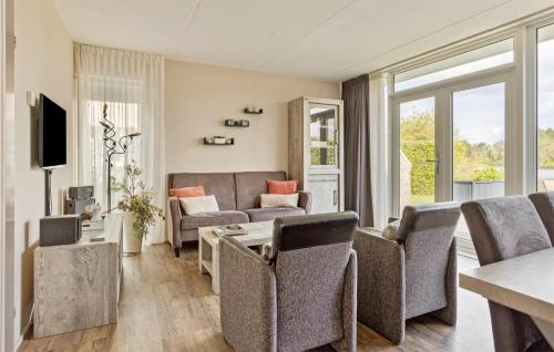 Vlagtwedde House | Stunning Home In Vlagtwedde With Wifi