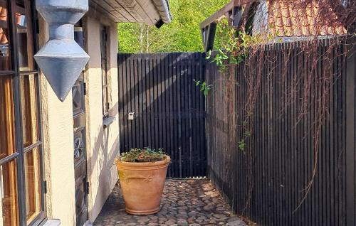 Ystad House | Stunning Home In Ystad With Kitchen
