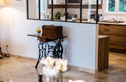 Cheval-Blanc House | Stunning house on the edge of the Luberon