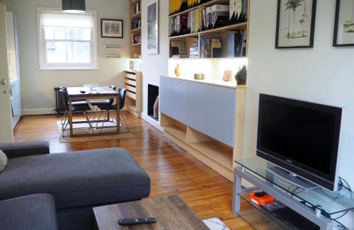 Harrow Road House | Stunning house overlooking local park