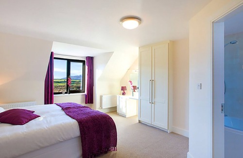 Waterville House | Stunning house overlooking Hogs Head Golf Course