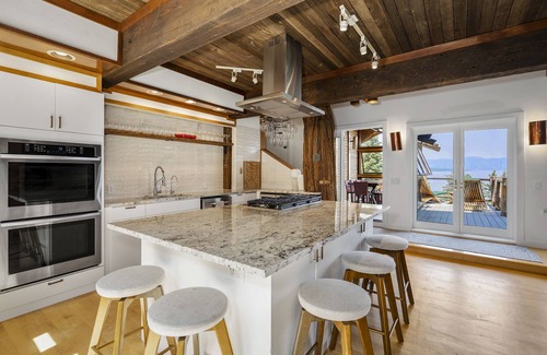 Tahoe City House | Stunning Iconic Retreat Perched over Lake Tahoe w/Roofdeck!