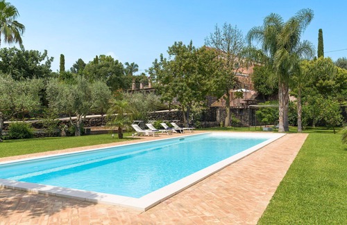 Aci Sant'Antonio Villa | Stunning private villa for 6 guests with A/C, private pool, WIFI, terrace and parking