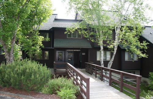 Lake Placid Condo | Stunning Lake & Mountain views-Private Beach access-Whiteface Club Resort