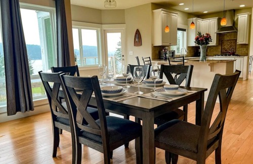 Bellingham House | Stunning Lake View home w/southern exposure, amazing sunsets, beach access and outdoor space