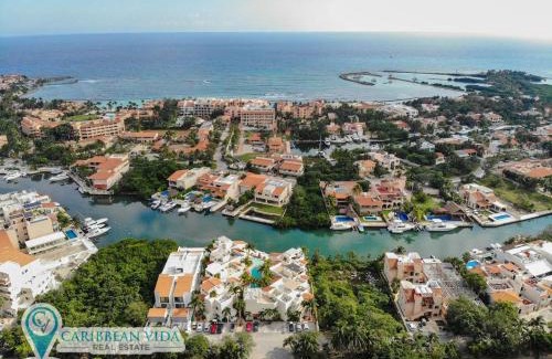 Puerto Aventuras Apartment | Stunning Large Remodeled Penthouse-Big Canal Views