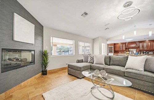 Enterprise House | Stunning Las Vegas Private Getaway w/Pool & Spa!