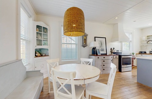 Agate Beach House | Stunning Lighthouse Replica Home with Ocean Views - Steps from the Beach