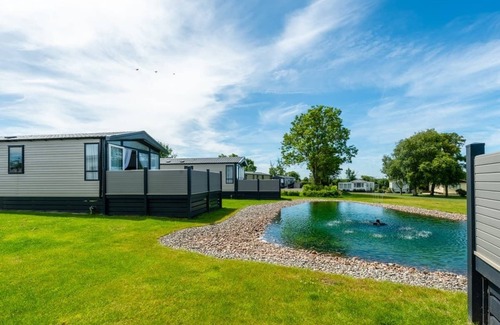 Blackford Ski Chalet | Stunning lodge with one double with en-suite shower and one twin.