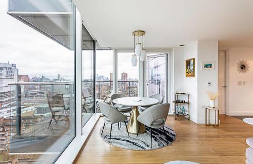 Chaucer Apartment | Stunning London View Flat