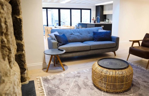 Isles of Scilly House | Stunning luxury home overlooking St Marys Harbour