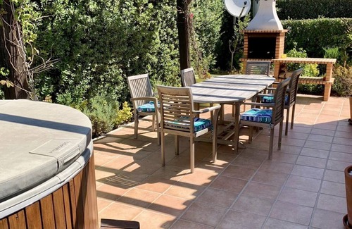 Praia del Rei Villa | Stunning Luxurious Spacious 4 bedroom Villa With pool and Jacuzzi.