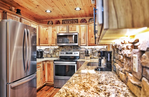Chalet Village North Cabin | STUNNING Luxury Cabin! Game Room! 4 Fireplaces! Huge Decks Hot Tub! AMAZING View