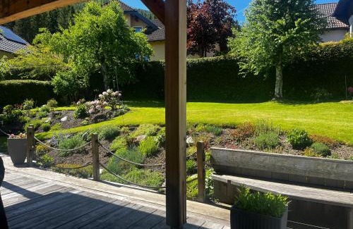 Tamsweg House | Stunning Luxury Holiday Accommodation, Sleeps 4, Living Room, Kitchen, Games Room and Bar