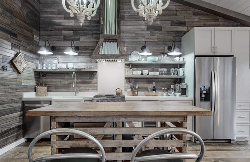 Highlands Apartment | Stunning Luxury Rental steps from Main Street in Highlands NC