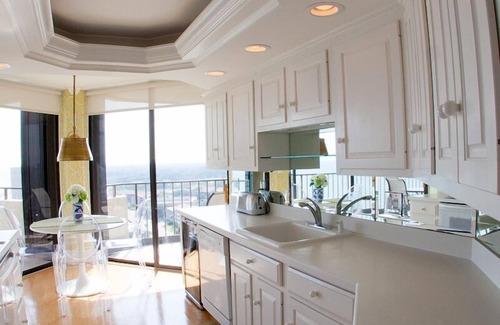 Myrtle Beach Condo | Stunning! Maisons-Sur-Mer Oceanfront Luxury!