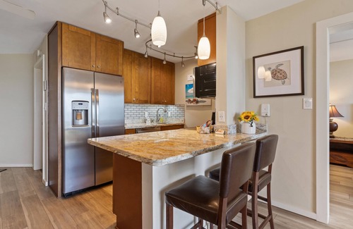 Kihei Condo | Stunning Maui oceanfront resort. 2 bedroom, 2 baths