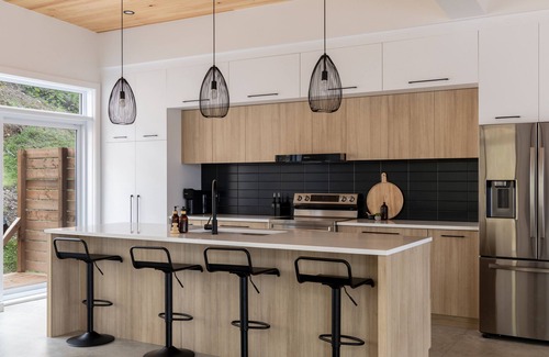 La Conception Ski Chalet | Stunning modern chalet nestled in the breathtaking Laurentian mountains.