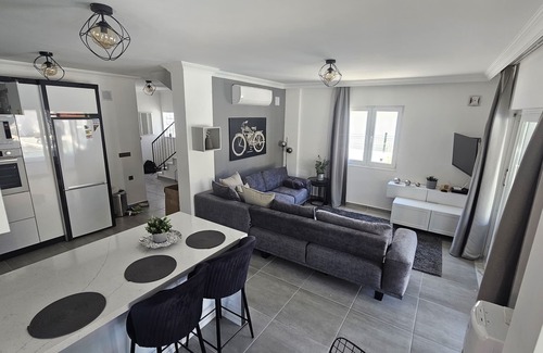 Dalyan Villa | Stunning modern private Villa with Huge pool, Jacuzzi & kids pool