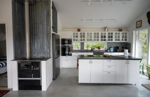 Oregrund House | Stunning modern retreat in idyllic Öregrund