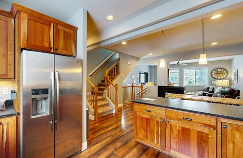Alyeska Condo | Stunning mountain-view home on Glacier Creek with deck, BBQ, and family friendly