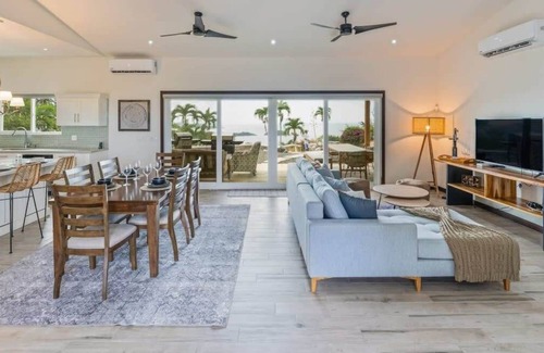 Rio Seco House | Stunning Mountaintop Property with Stylish Main Home, Private Guesthouse & Infin