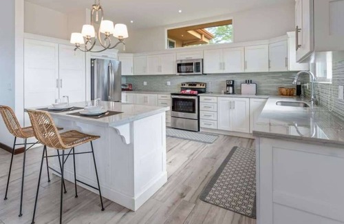 Rio Seco House | Stunning Mountaintop Property with Stylish Main Home, Private Guesthouse & Infin
