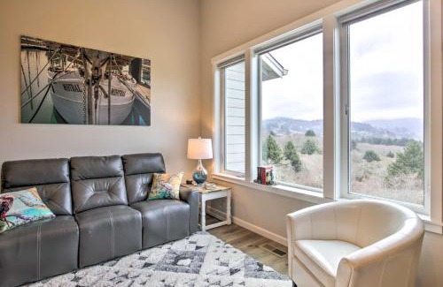 Neskowin House | Stunning Neskowin Gem View of Cascade Head!
