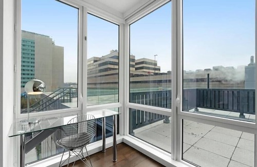 Sutton Place Apartment | Stunning new 1BR | Deck + Lounge | Upper East Side