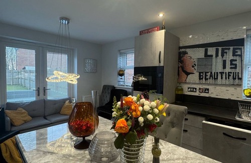 Alford House | Stunning new 3bed detached house in Alford Lincolnshire! Home away from home!
