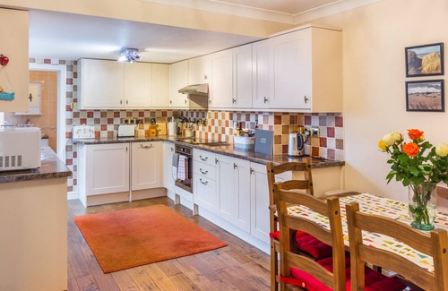 Winterton-on-Sea Cottage | Stunning Norfolk Cottage by the Beach