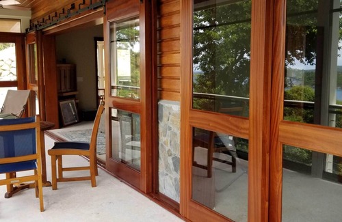 Estate Hawksnest Cottage | Stunning North Shore Honeymoon Cottage