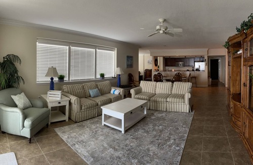 Fort Walton Beach Condo | Stunning Ocean Bay View! Family friendly SPACIOUS condo
