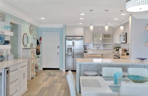 Solana Beach Condo | Stunning Ocean Views - from the minute you walk in the front door.