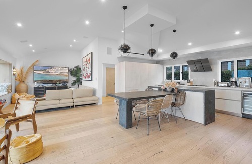 Eastern Malibu House | Stunning Ocean View Beach House W Pool & Spa