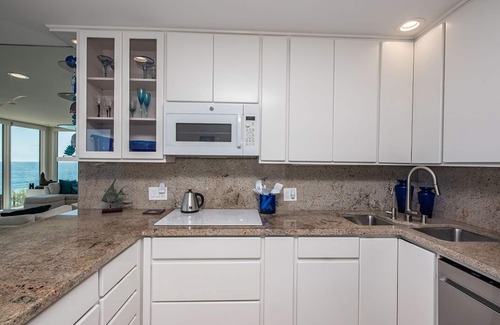 Solana Beach Condo | Stunning Oceanfront Private Corner Condo